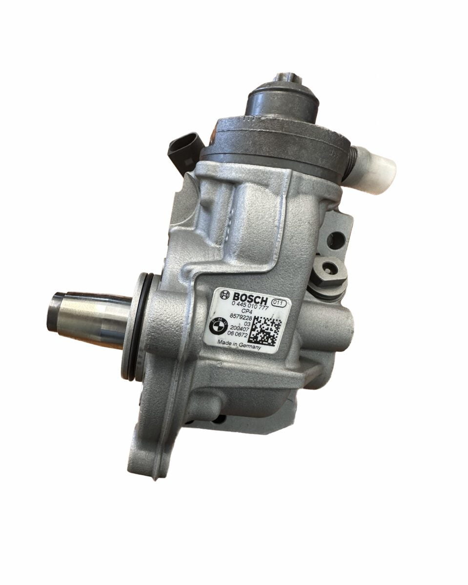 Remanufactured fuel injection pump 0445010777, 8579228 BMW