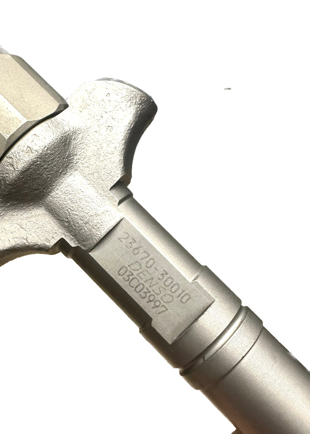 Remanufactured injector Denso 23670-30010, DCRI100740, 23670-39015 TOYOTA