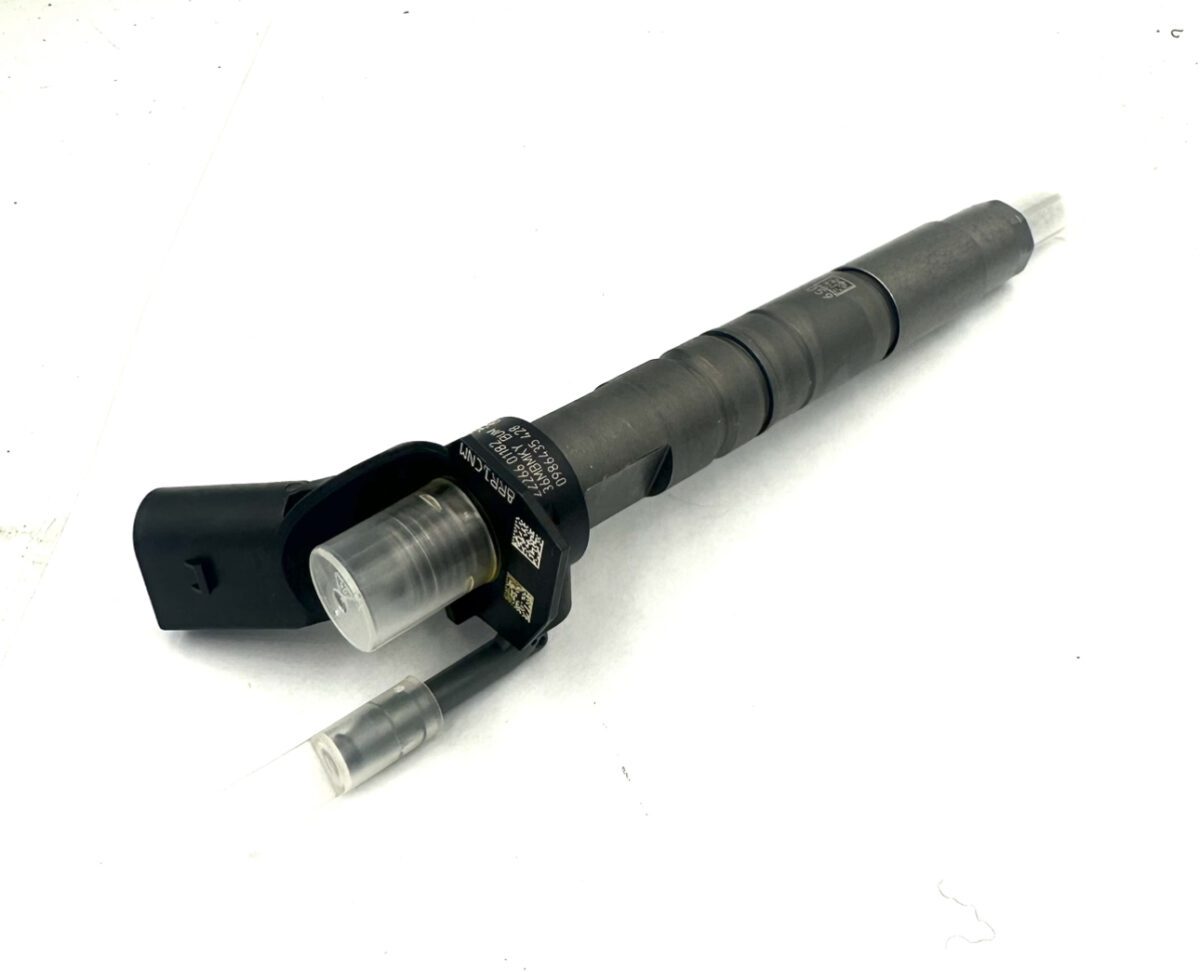 New injector Bosch 0445117034, 0986435428, A651070298764, A6510702987 Mercedes
