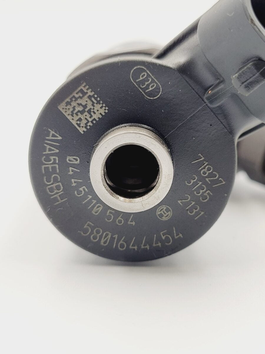Remanufactured injector Bosch 0445110564, 5801644454 IVECO