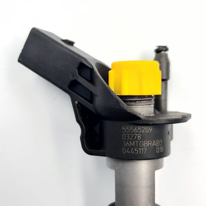 Remanufactured injector 0445117018, 55565209 Opel