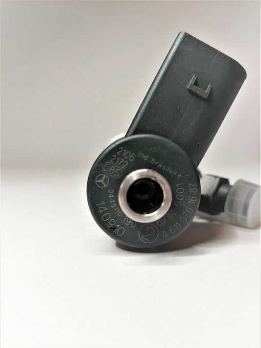 Remanufactured injector Bosch 0445110190, A6110701687 MERCEDES-BENZ