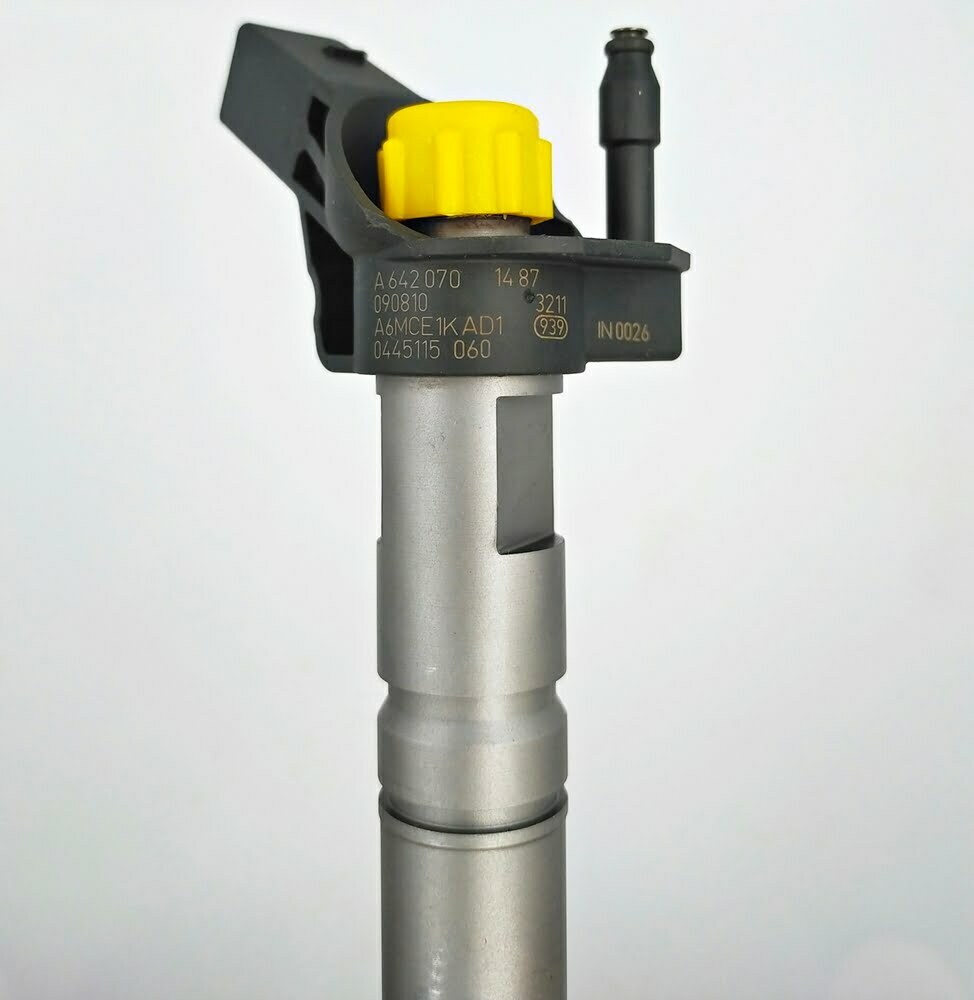 Remanufactured injector Bosch 0445115060, A6420701487 MERCEDES-BENZ