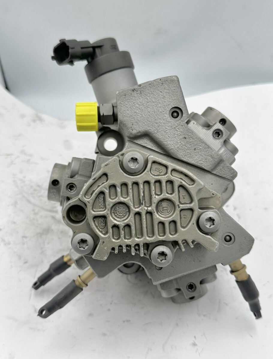 Remanufactured fuel injection pump 0445010234, H8200912103 RENAULT