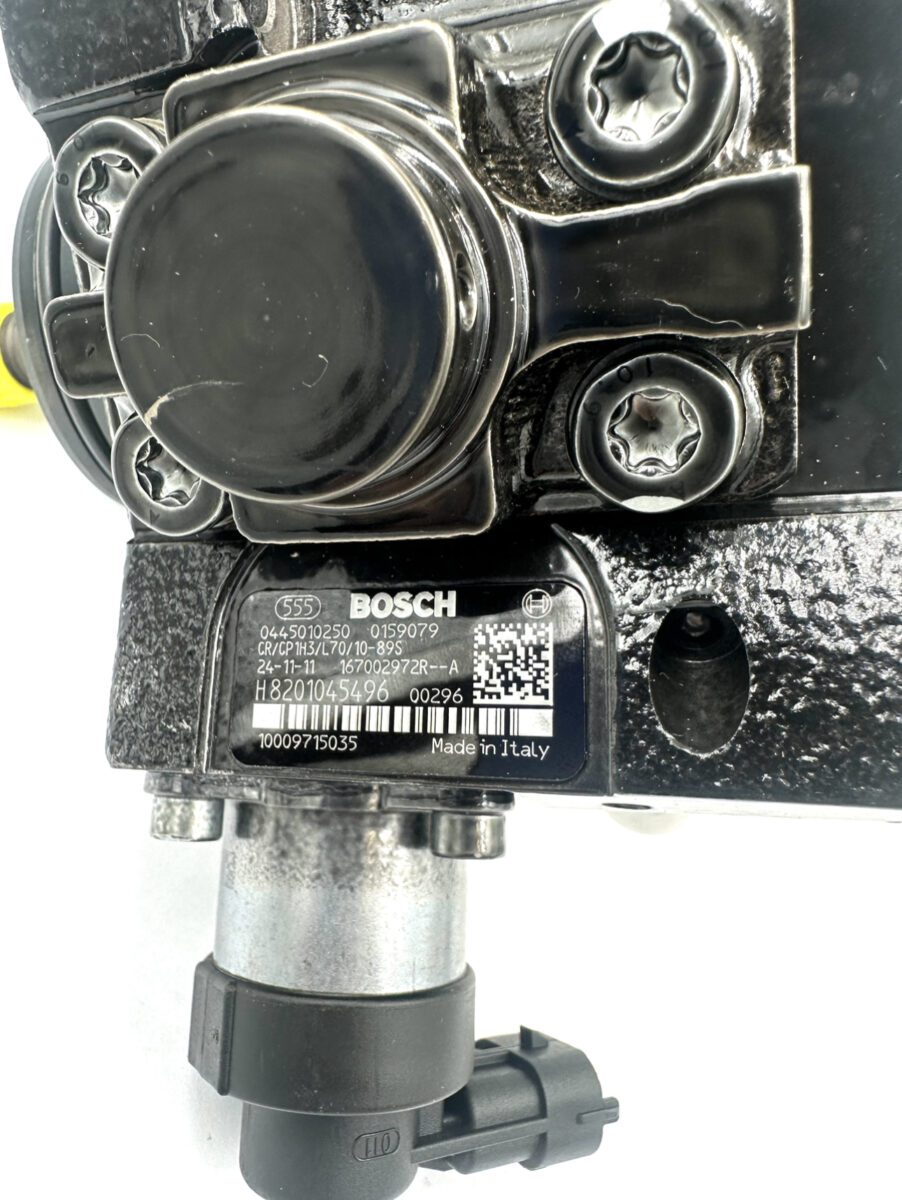 New fuel injection pump 0445010250, H8201045496 RENAULT OPEL NISSAN