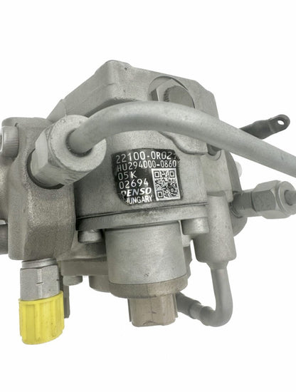 Remanufactured fuel injection pump DENSO 294000-0860, 22100-0R021, DCRP301020, 294000-1020 TOYOTA