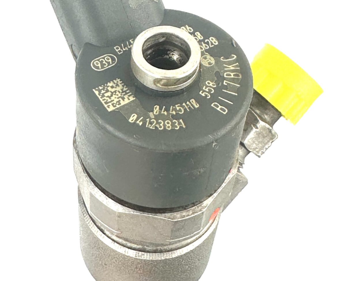 Remanufactured injector 0445110558, 04123831 DEUTZ