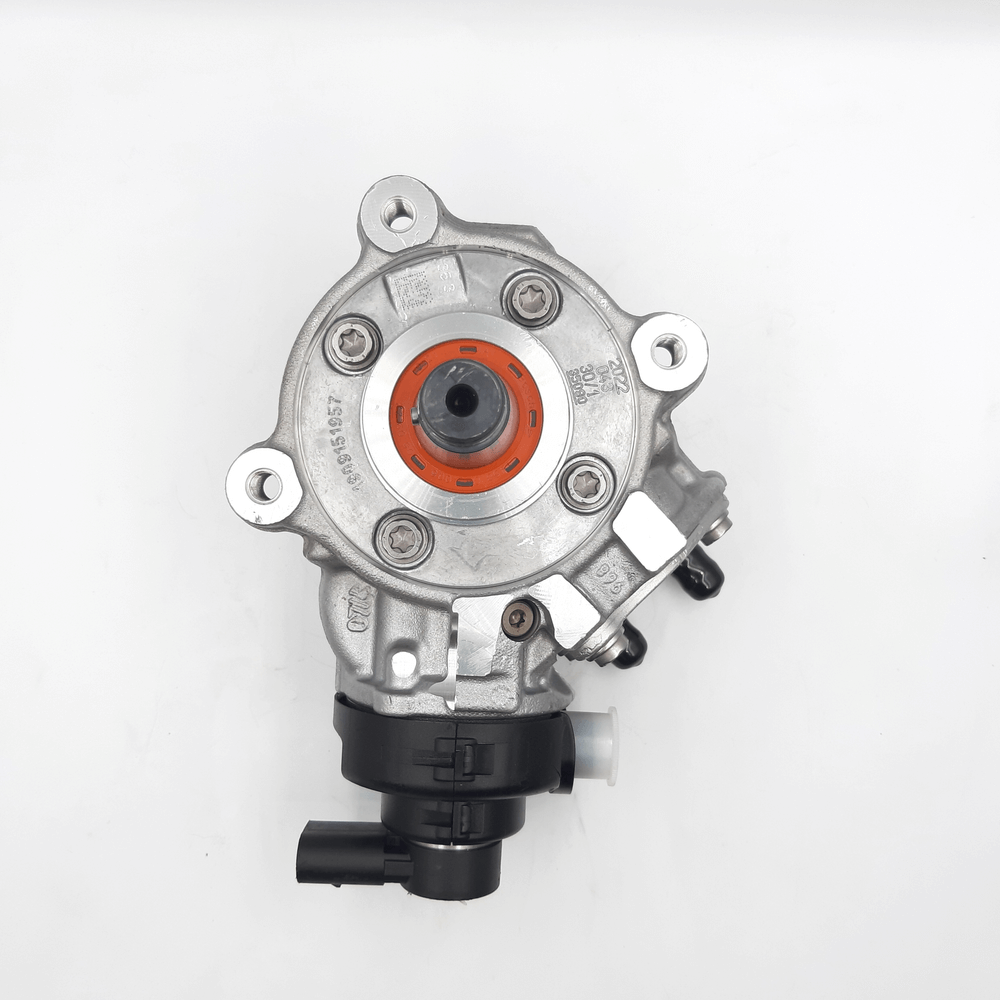 New fuel injection pump 0445010790, 05L130755 AUDI SKODA