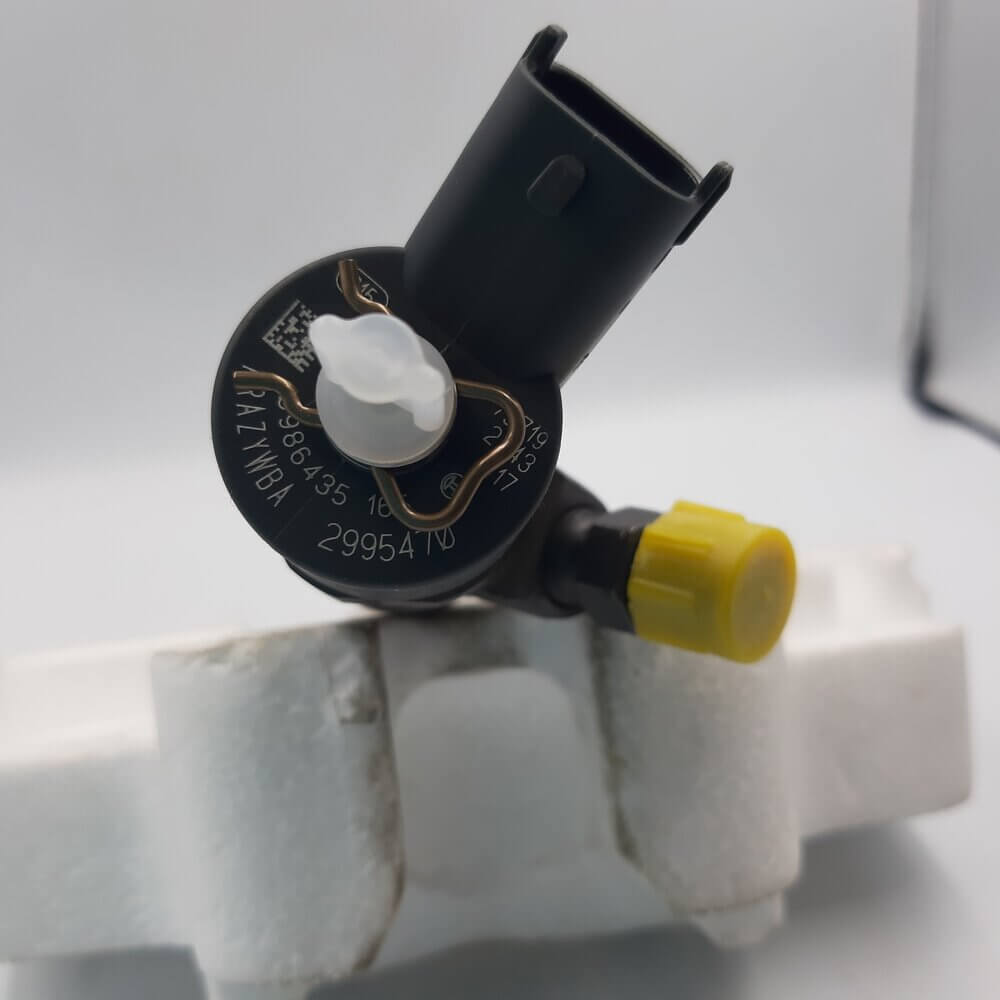 New injector 0986435165, 0445110273 IVECO FIAT